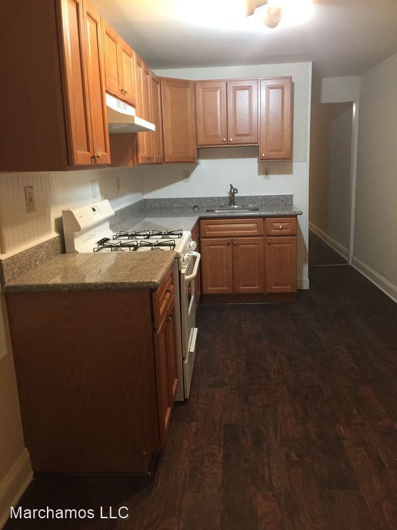 Building Photo - 3 br, 1 bath House - 707 Beatty St