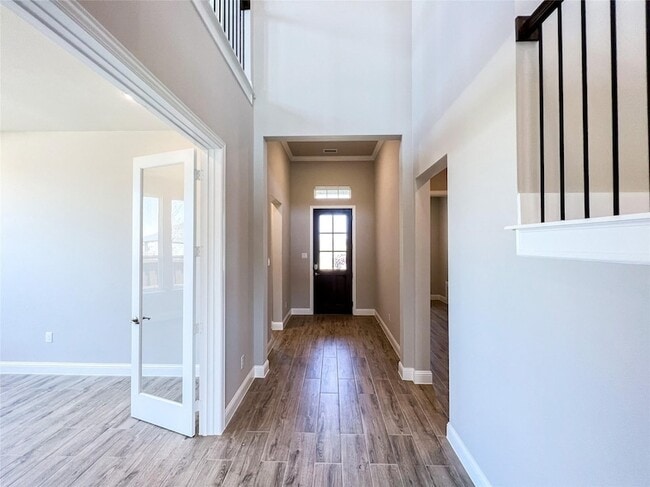 Foto del edificio - 2201 Essex Ct