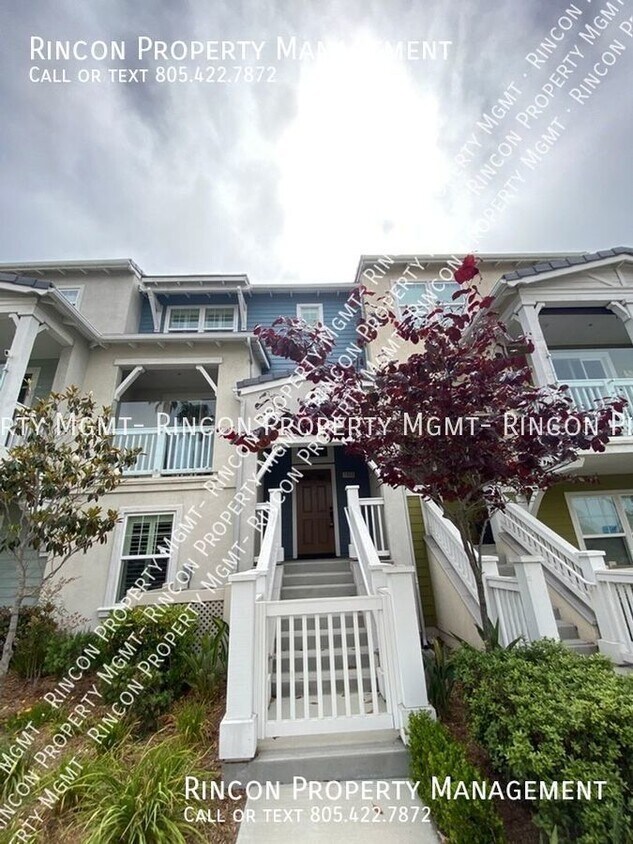 Foto principal - 3 Bedroom Townhome *The Westerlies* Oxnard