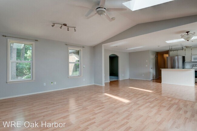 Building Photo - 3 br, 2 bath House - 1213 Independence Ct