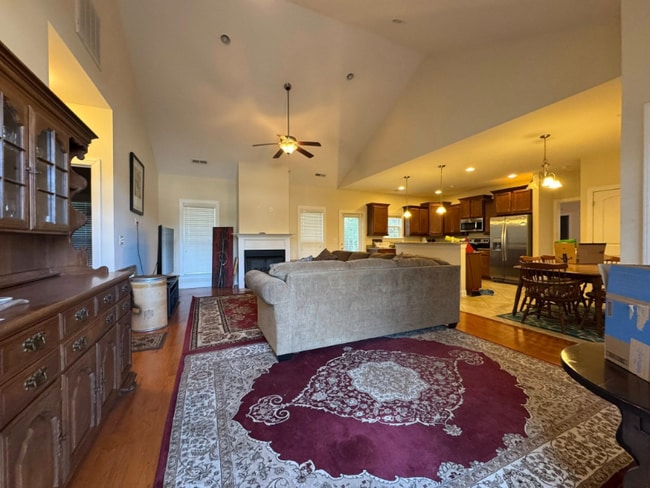 Building Photo - 1854 Juniper Dr