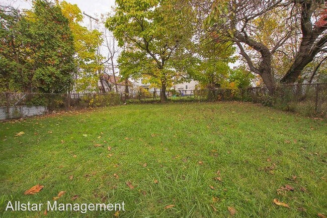 Building Photo - 2 br, 1 bath House - 12113 Corlett Ave Unit 1