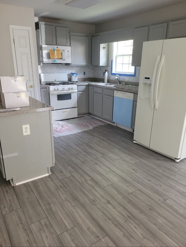 Foto principal - 2321 Ewing St SW
