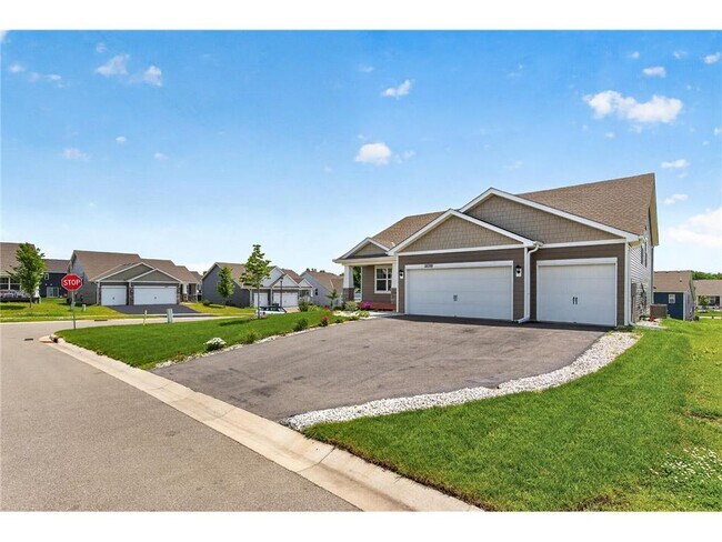 Building Photo - 18099 Heirloom Ct