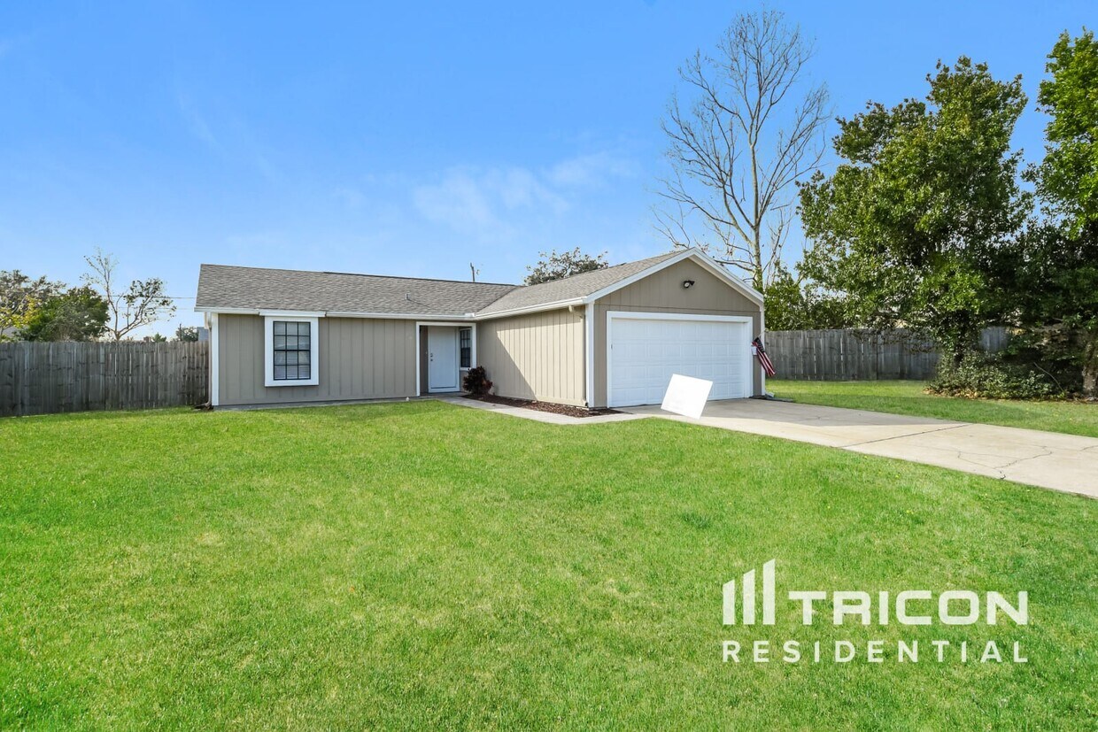 Foto principal - 2901 Bedford St