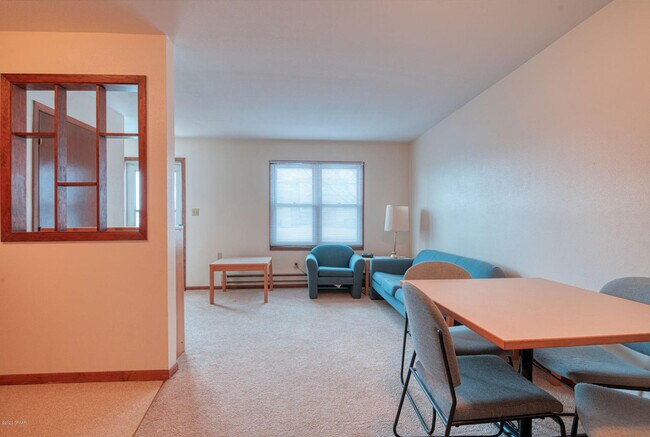 Foto del edificio - 1225 Stanford Rd
