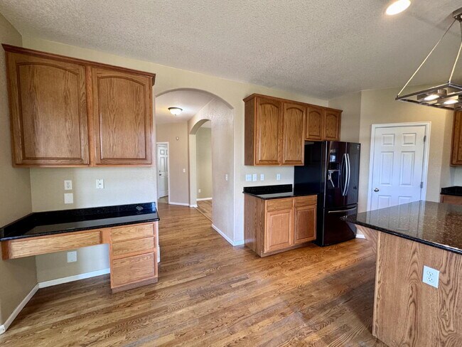 Foto del edificio - 7031 S Oak Hill Cir