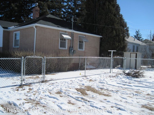 Building Photo - 1870 Converse Ave