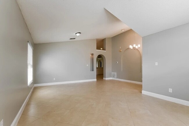 Building Photo - 11877 Hatcher Cir