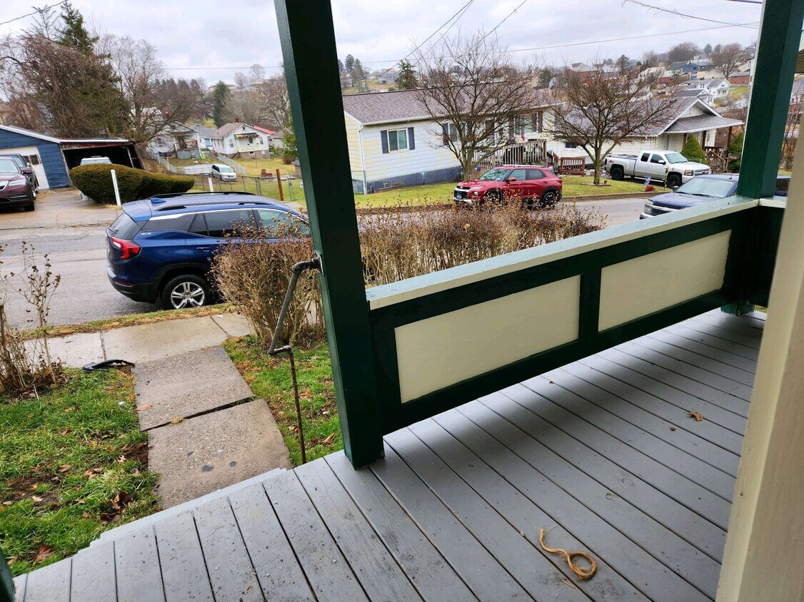 1137 Bruce St, Washington, PA 15301 House for Rent in Washington, PA