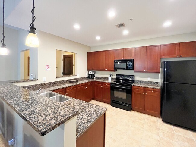 Building Photo - 945 Registry Blvd