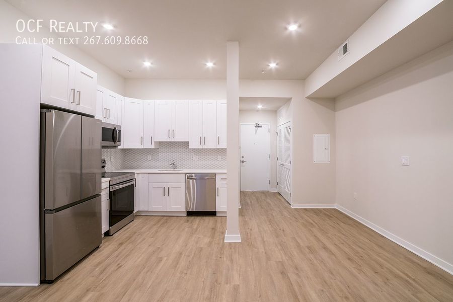 Primary Photo - New Grays Ferry Apartment