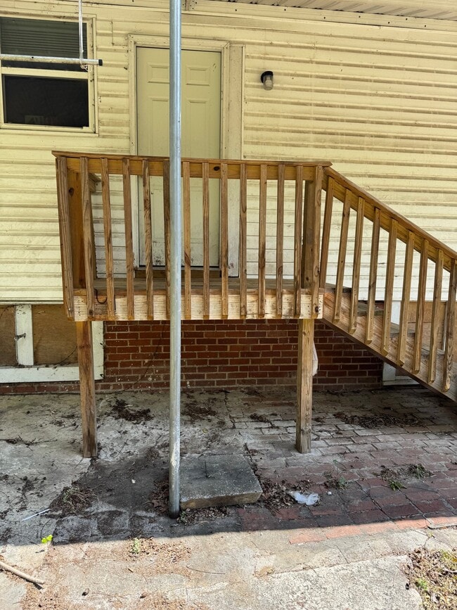 Foto del edificio - 2508 Gurnee Ave