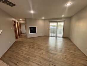 Building Photo - 4317-4319 Morgan Ct