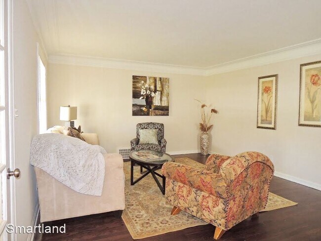 Building Photo - 3 br, 1.5 bath House - 3600 Hildana Rd