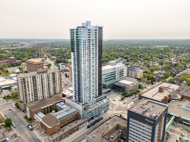Photo aérienne - DTK Condos