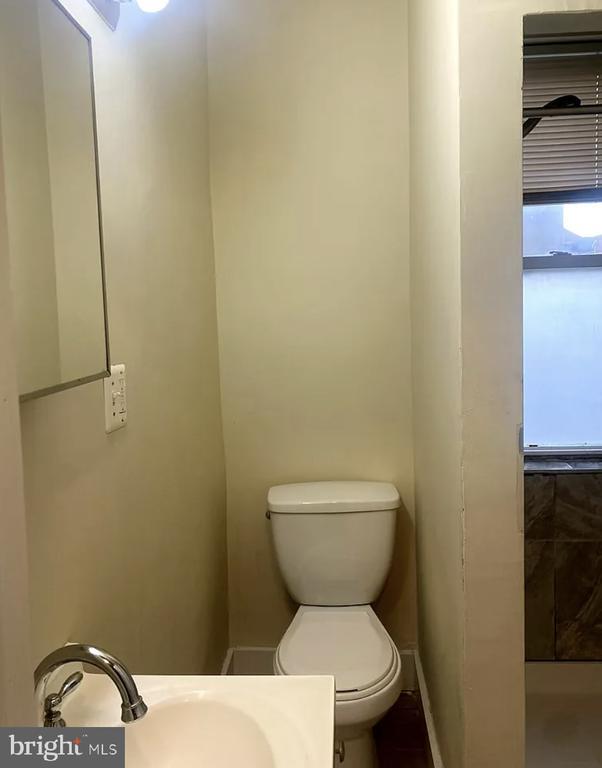 Foto del edificio - 2648 Lehman St