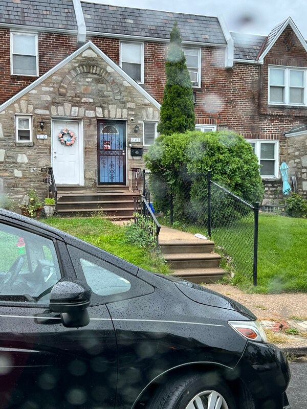 Foto del edificio - 142 W Walnut Park Dr
