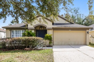 Building Photo - 5920 Count Turf Ln