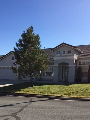 Building Photo - Double Diamond Single Story for rent