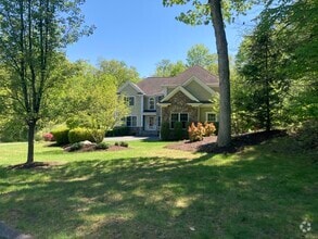 Building Photo - 15 Logging Trail Ln