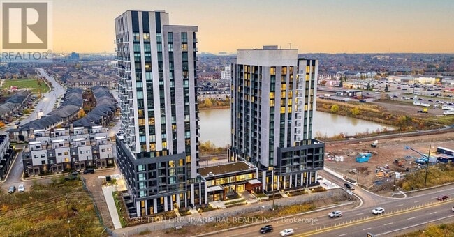 Photo du bâtiment - 3071 Trafalgar Rd