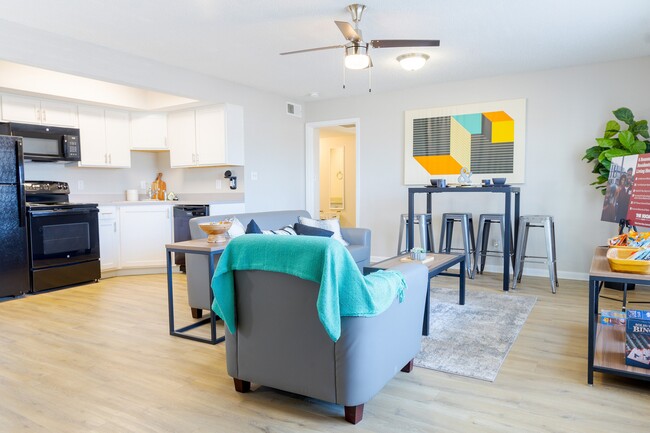 Foto del edificio - The Block Townhomes