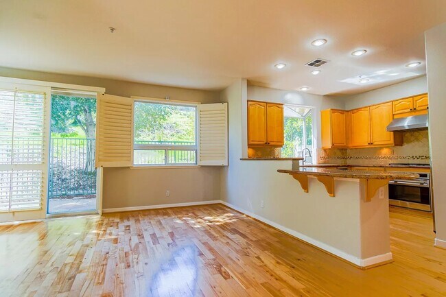Building Photo - 5759 Athenour Ct