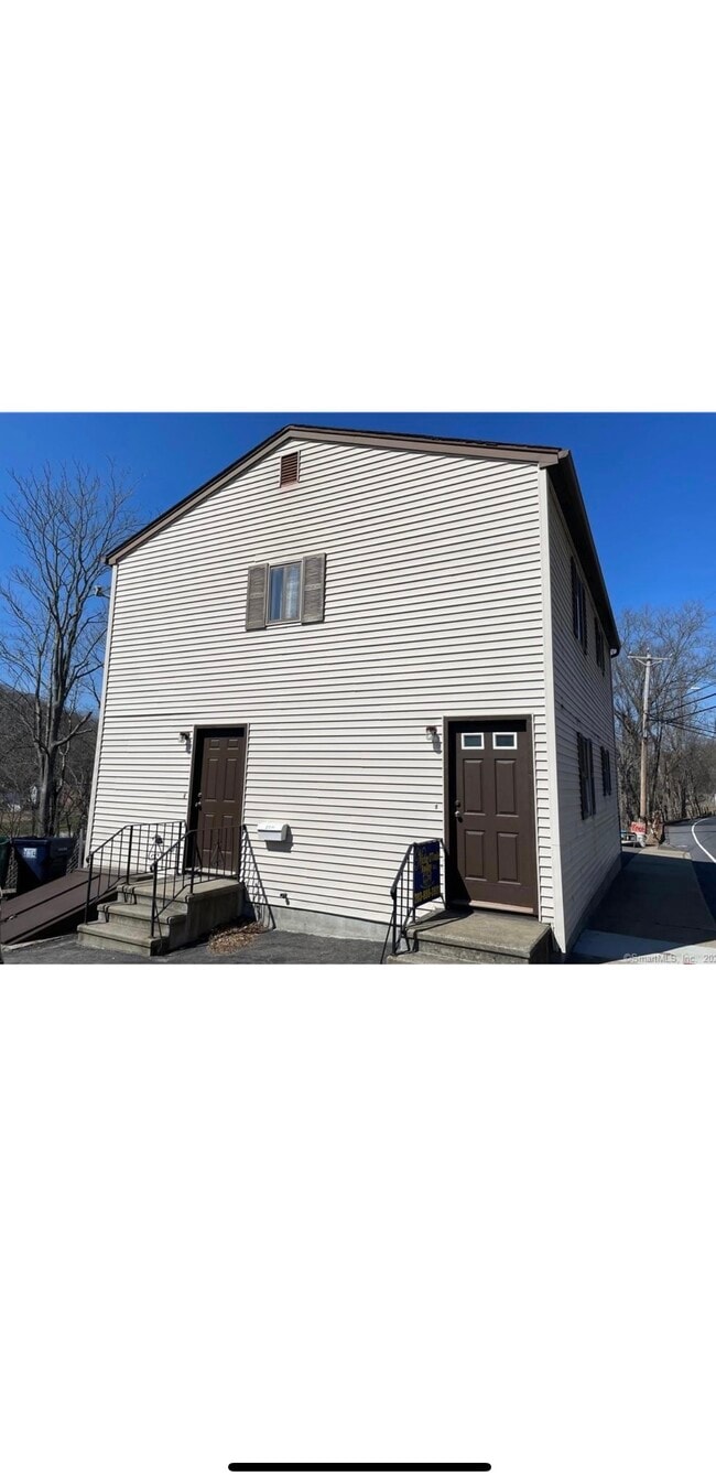 Building Photo - 74 S Main St