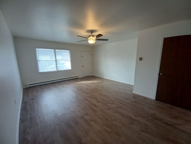 Foto del edificio - 2 Bedroom 1 Bathroom Apartment in Elizabethtown!