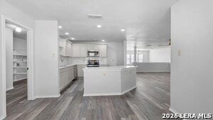 Foto del edificio - 1021 Bridgemont Pl