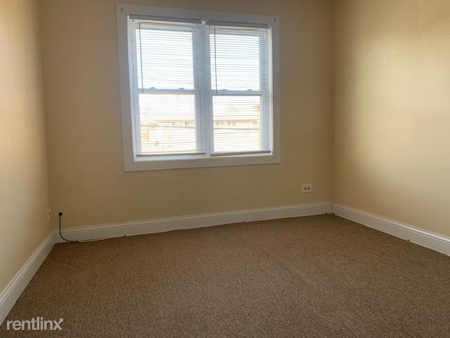 Building Photo - 2 br, 1 bath Townhome - 2409 Dunlay Ct Apt 5