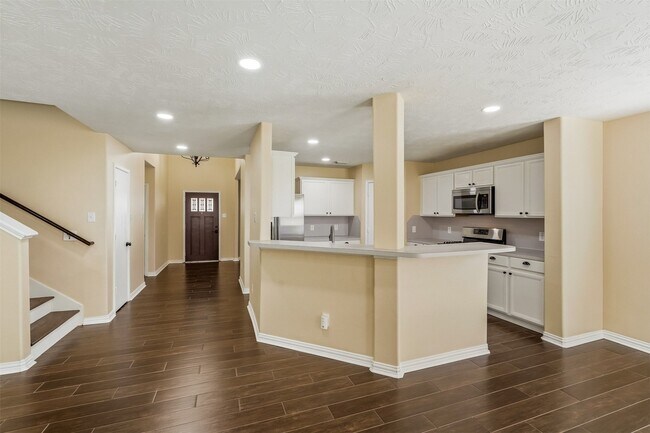 Foto del edificio - 11506 Harbour Lake Ct