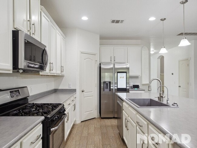 Foto del edificio - 4 Bedroom Single Family Home in New Braunfels