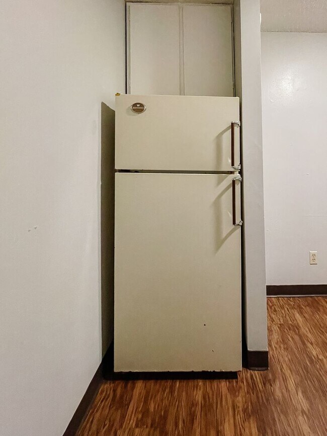 Building Photo - River Campus Downtown - What more could you want?