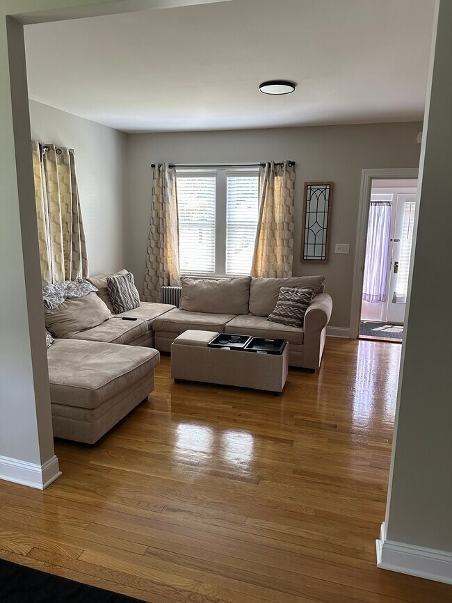 Living Room - 142 Thelma Ave