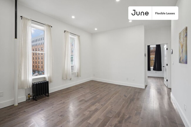 Foto del edificio - 1290 Nostrand Ave