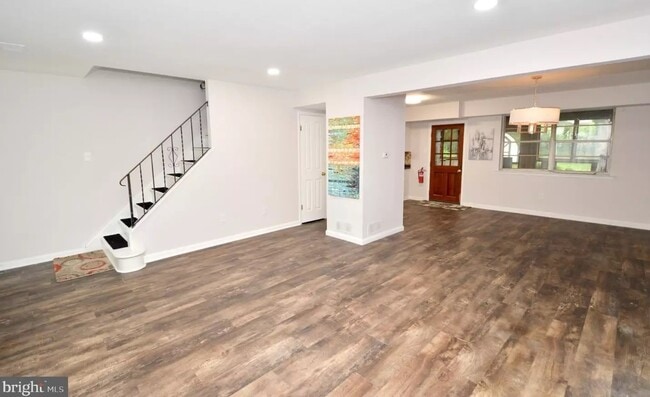 Building Photo - 1711 Brentwood Pl