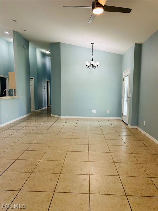 Foto del edificio - 19933 Lake Vista Cir