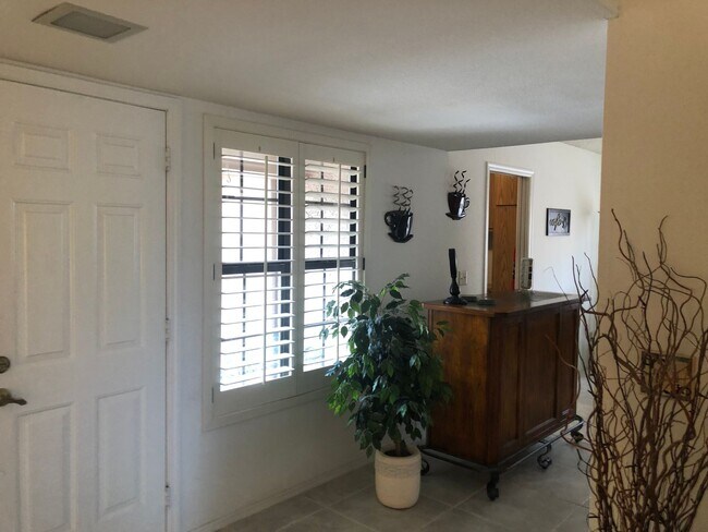Foto del edificio - This amazing 3 bedroom home is located in ...