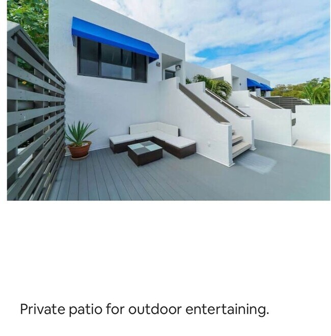 Foto del edificio - 807 Bayport Wy