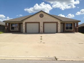 Building Photo - 1407 Powder River Dr