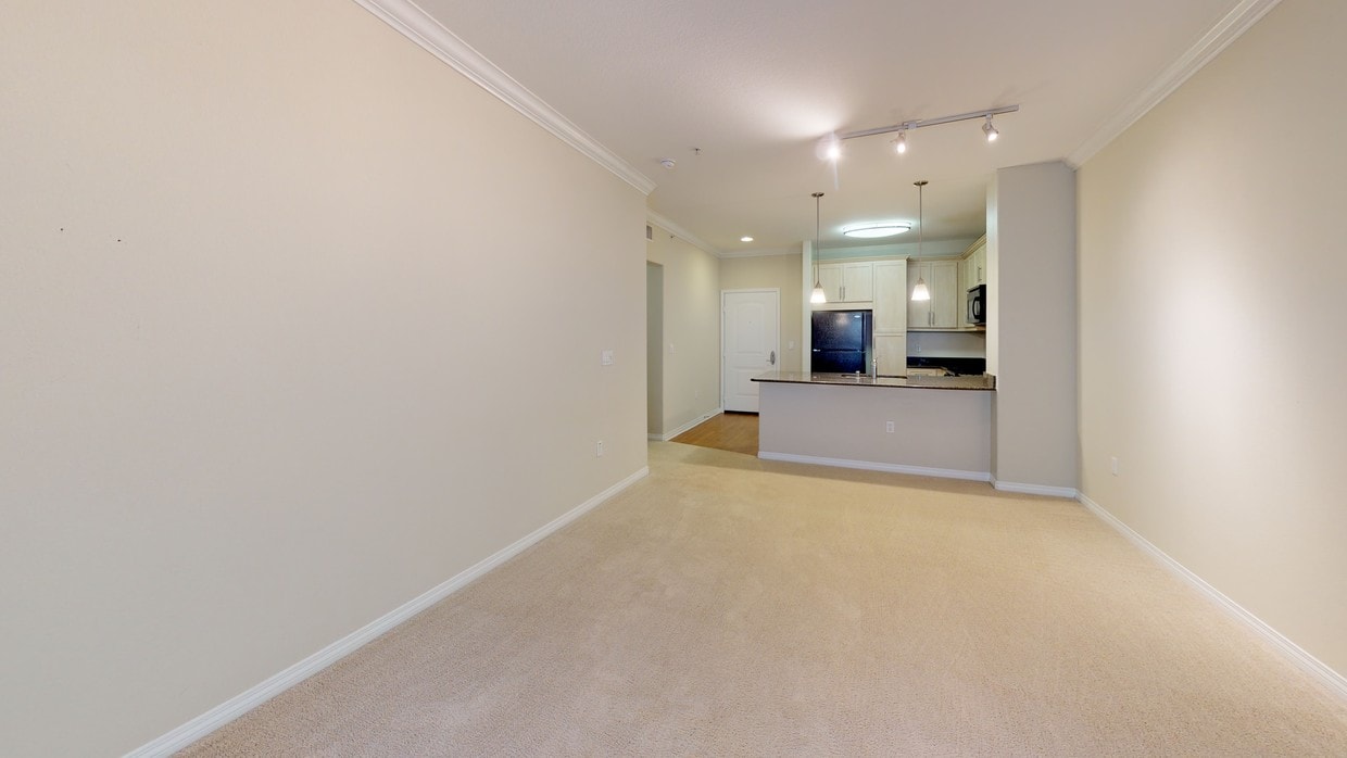 Photo - Stadium House Apartments