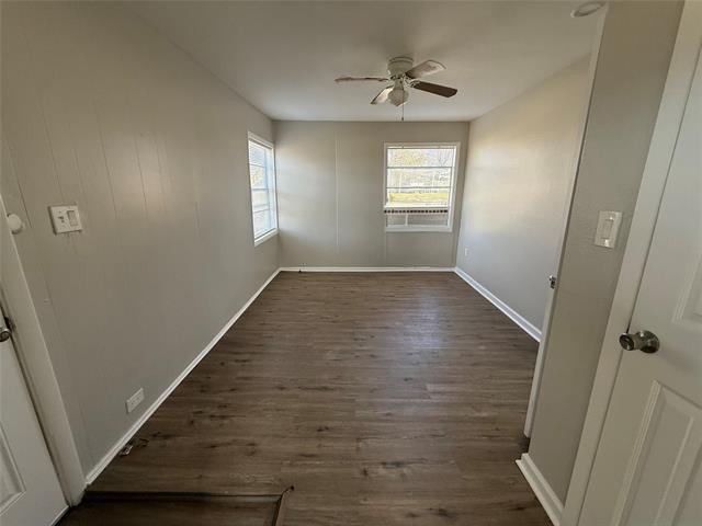 Foto del edificio - 430 E Parnell St