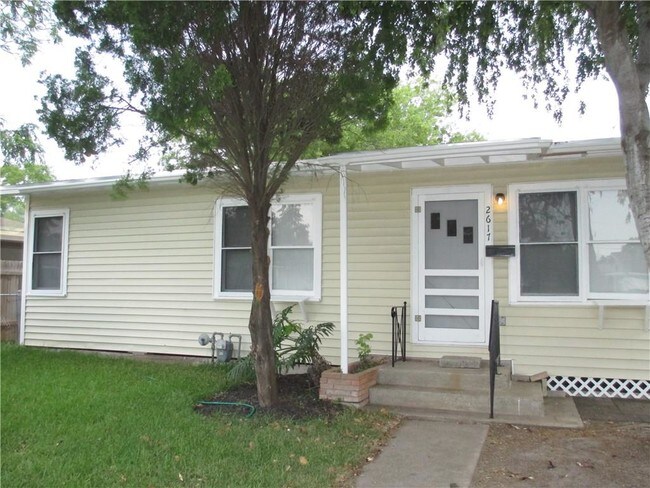 Building Photo - 2617 Riggan St
