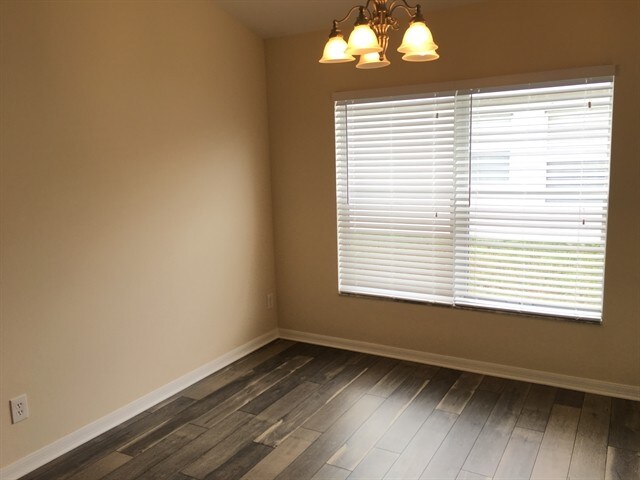 Foto del edificio - 3607 Harvest Orchard Dr