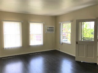 Foto principal - 601 Glenwood Rd