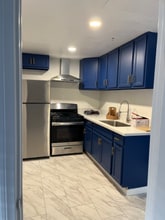 Building Photo - 1072 Laguna Ave