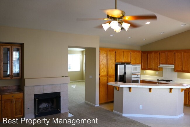 Building Photo - 4 br, 3 bath House - 2811 Abbeydale Ct