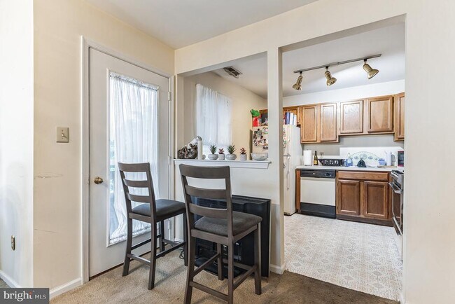 Foto del edificio - 3402 Waltham Ct